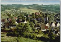 51702 W5275 Bergneustadt - Gesamtansicht mit Kirche