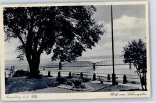 21481 W2058 Lauenburg , Elbe - Blick vom Schloßgarten, Brücke