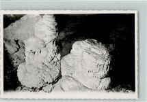 Le Puits de Poudrey Stalagmites affaissées Tropfsteinhöhle