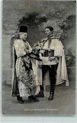 Sächsisches Bauern Brautpaar AK Trachten Deutschland 1908 Gebrauchsspuren