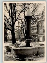 79539 W7850 Lörrach Foto AK Fotograf Gutermann Marktplatz Brunnen Winter