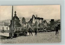 Marville Trümmer, Brunnen, Soldaten AK WK I 1916