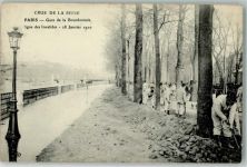 75000 Paris 1910 Foto AK Hochwassee Seine Bahnhof Gare de la Bourdonnais Winter