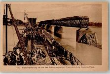 Warschau Warszawa Gebrauchsspuren Eisenbahnbrücke Warschau-Prag