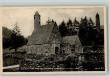 St. Kevins Kitchen and round Tower, Glendalough Foto AK