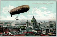 W1000 Berlin Mitte Lenkbarer Militär-Luftballon über dem Dom Zeppelin 1908