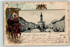 83278 W8220 Traunstein , Oberbay 1903 Prägedruck Stadtplatz Brunnen St. Oswald-Kirche Postkutsche