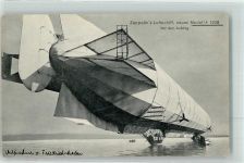 W7990 Friedrichshafen Modell 4 vor dem Aufstieg AK Zeppelin