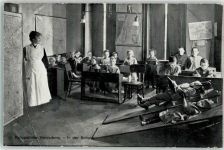 W6900 Heidelberg , Neckar Krüppelheim In der Schule Typen