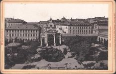 65183 W6200 Wiesbaden Kabinettfoto Kochbrunnen