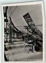 LZ 127 im Bau , Backbordseite Zeppelin Foto AK