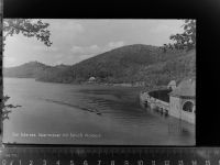 34513 W3544 Waldeck , Hess GLASNEGATIV Sperrmauer m. Schloss Waldeck