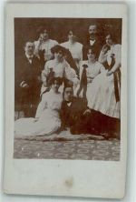 Göteborg 1911 Privatfoto AK Gruppenfoto Mann Frau Kleid Schleife Ort lt. Stempel