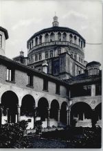 20100 Milano - Großer Hof
