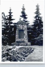 29358 W3101 Klein Eicklingen FOTO KEINE AK Foto mit Negativ, Ehrenmal