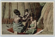 Swazifrauen beim Frisieren Motiv Südafrika