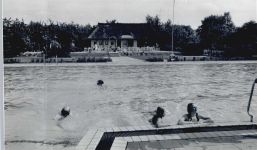27419 W2732 Sittensen FOTO KEINE AK Foto mit Negativ, Gaststätte im Schwimmbad
