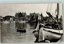 1131 Volendam - Hafen Ruderboot Fischeboot Ausflugsboote