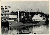 Tanker Esso Emden Kreuzer Emden