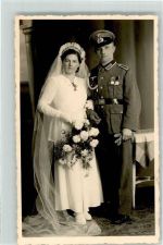 O1241 Bad Saarow Unterfeldwebel mit seiner Braut Hochzeit Uniform Soldatenliebe WK II Privatfoto AK