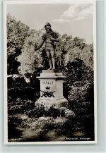 Hamlet Denkmal Foto AK Shakespeare
