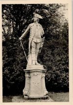 Denkmal in Potsdam Adel Friedrich der Große