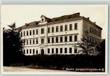 Nyrsko Neuern - Bürgerschulgebäude Uhr