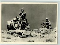 Kradmelder in der afrikanischen Wüste Das deutsche Heer an allen Fronten Nr. 5 Fotograf PK Ziok-Scherl Afrikacorps Foto AK