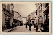 17700 Surgeres - la Rue Audry de Puyravault