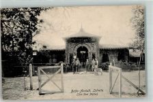16515 O1407 Lehnitz 1908 Foto AK Schwimmbad Lehnitz Schwimmbad-Eingang Männer mit Hunden