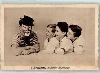 4 Brillons, moderne Akrobaten Zirkus Clown
