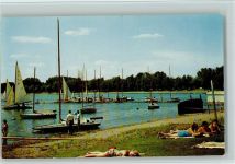 Minneapolis - Sonnenbadende und Segelboote am Calhoun See