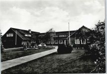 27324 W2813 Hassel (Weser) - Haus Auto Baum Wiese