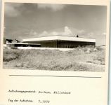 26757 W2972 Borkum FOTO KEINE AK Wellenbad Leuchtturm Außenaufnahme Foto montiert auf Karton