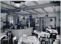 56410 W5430 Wirzenborn - Gasthaus Bar , Coca-Cola Werbeschild , Foto