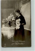Serie 1047-6 - Geschenketisch, Bibel lesen AK Konfirmation Foto AK