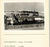 25761 W2242 Büsum FOTO KEINE AK Wellenbad Foto montiert auf Karton