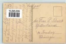 Rumänische Bauern vor ihrer Hüttte Trachten Rumänien