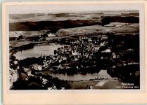 88339 W7967 Bad Waldsee 1931 FOTO KEINE AK Fliegeraufnahme des Ortes zwischen Stadtsee und Schloßsee Original aufmontierte Verlagsmusterkarte