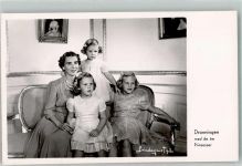 Dronningen med de tre Prinsesser Adel Dänemark Foto AK