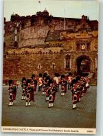 Edinburgh 980 Foto AK Schloss Pipes and Drams 2nd Batalion Scorts Gurads