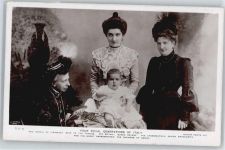 Queen Helene , Duchess of Genoa Adel Italien