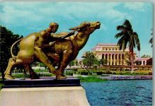 Bacolod - Statue Mann zähmt Wasserbüffel
