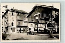 38270 Beaurepaire - Place de la Halle Oldtimer Apotheke des Halles