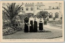 Prinzessin Marie Adeleide und ihre Kinder Chateau de Colmar-Berg Adel Luxemburg