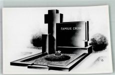 Nr. 13 Grabmal Grabstein Friedhof