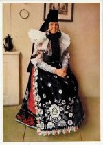 Frau in Tracht (Lindhorst) sehr gute Erhaltung AK Trachten Schaumburg-Lippe 1958