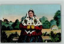 Frau mit Kopftuch AK Trachten Ausland 1917