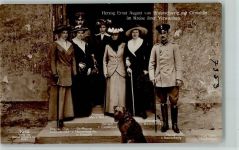 Liersch 7353 - Herzog Ernst August mit Gemahlin im Kreise ihrer Verwandten , AK Adel Braunschweig 1917 Foto AK