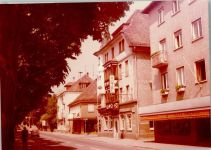 25840 W2254 Friedrichstadt , Eider FOTO KEINE AK Hotel Buchhornerhof Aussenaufnahme, Fotohaus Magnus, Apotheke